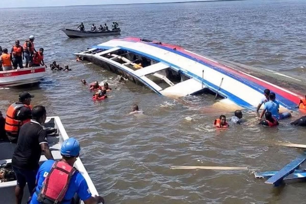 Se hundió un ferry en Guyana