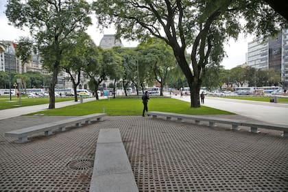 Se inauguró el Parque del Bajo en el centro porteño