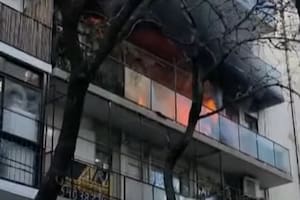 Se incendió un edificio que está pegado al de Cristina Kirchner