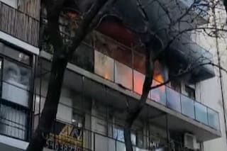 Se incendió un edificio que está pegado al de Cristina Kirchner