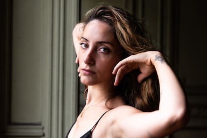 "Se internalizó en mí el comentario sobre que mi cuerpo estaba mal y por más esfuerzo perseverancia y constancia que tuviese, debía cumplir las expectativas de este docente a cualquier costo para no alejarme de mi sueño como bailarina".