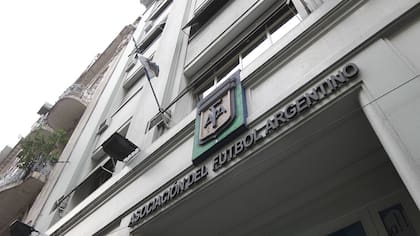 El histórico edificio de la calle Viamonte