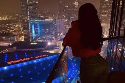 Se llama Gabriela Castillo y se describe a sí misma como modelo e influencer.