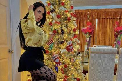 Se llama Gabriela Castillo y se describe a sí misma como modelo e influencer.