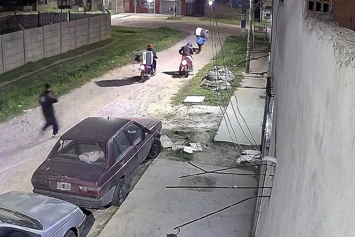 Se llevan dos motos y electrodomésticos en un nuevo robo en La Plata