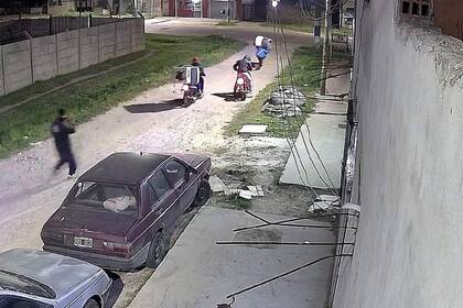Se llevan dos motos y electrodomésticos en un nuevo robo en La Plata