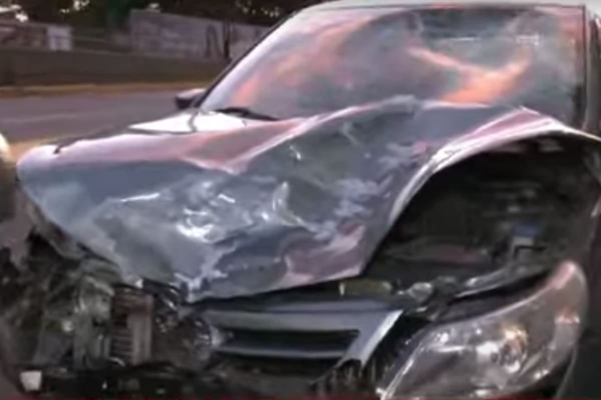 Se metió a contramano por avenida del Libertador y chocó contra una moto