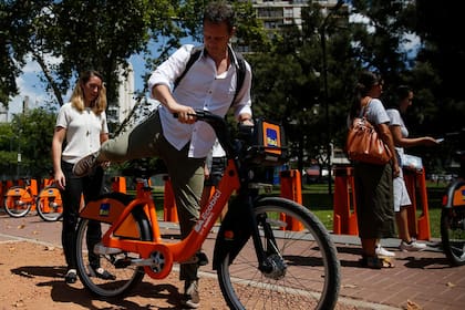 Se podrá seleccionar como medio de transporte para calcular el tiempo de ruta