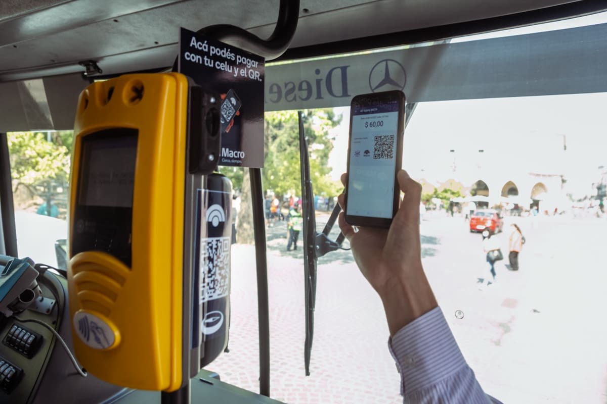 Se podrán realizar recargas a otras Tarjetas Virtuales SAETA o Físicas a través de App Macro o Banca Internet.