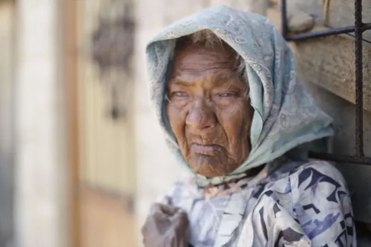 Se presume que Rita Patiño Quintero llegó de Chihuahua a Kansas caminando, aunque en algún momento del trayecto, afirma el cineasta Santiago Esteinou, debió tomar La Bestia.