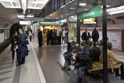 Se prevé avanzar con remodelaciones en la línea D del subte