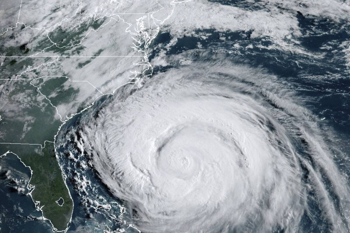 Se prevé que el centro de Erin se mueva sobre entre la Costa Este de Estados Unidos y las Bermudas a partir de este 20 de agosto