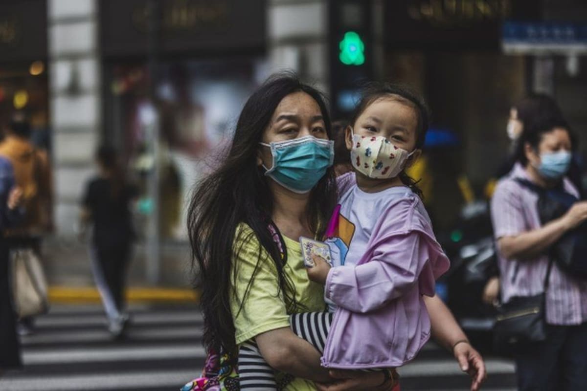 Se produce después de que un censo de una vez en una década mostrara que la población de China creció a su ritmo más lento en décadas