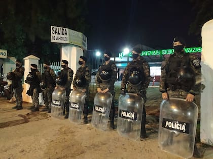 Se produjeron incidentes frente al hospital Belgrano, tras ser mortalmente baleado un hombre