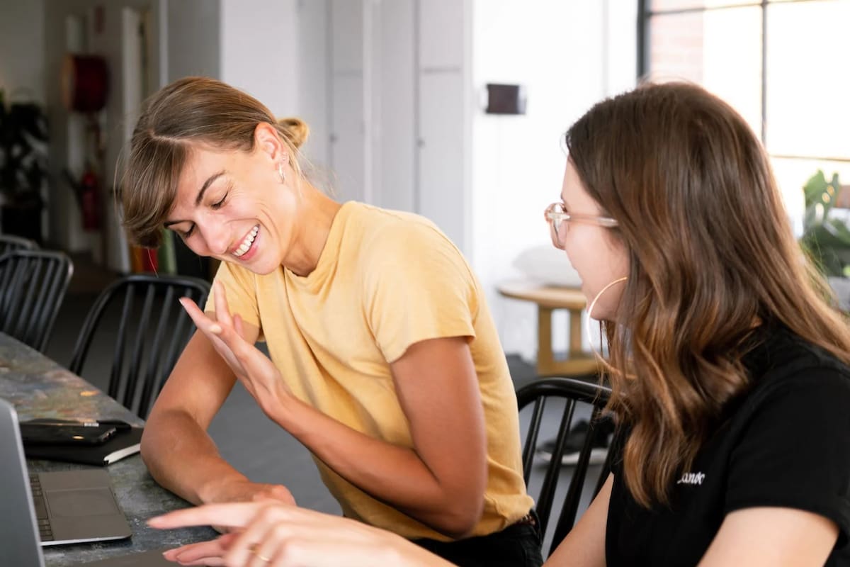 Se publicó una lista que enumera los países más "groseros" para hablar (Foto Pexels)