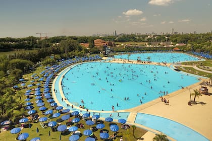 Se puede ir a las piletas de Parque Norte en la temporada de verano 2025
