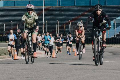 Se puede participar con bicibleta de ruta o MTB.