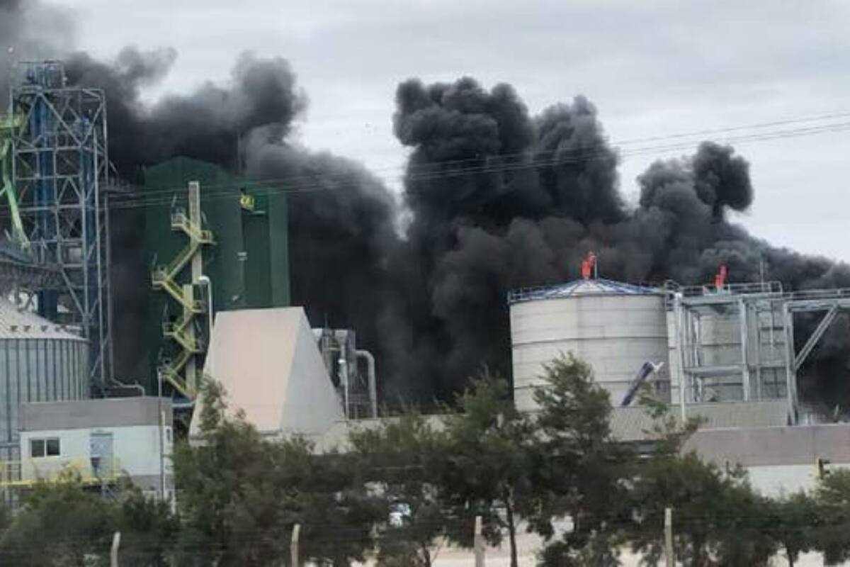 Se quemaron dos torres de enfriamiento