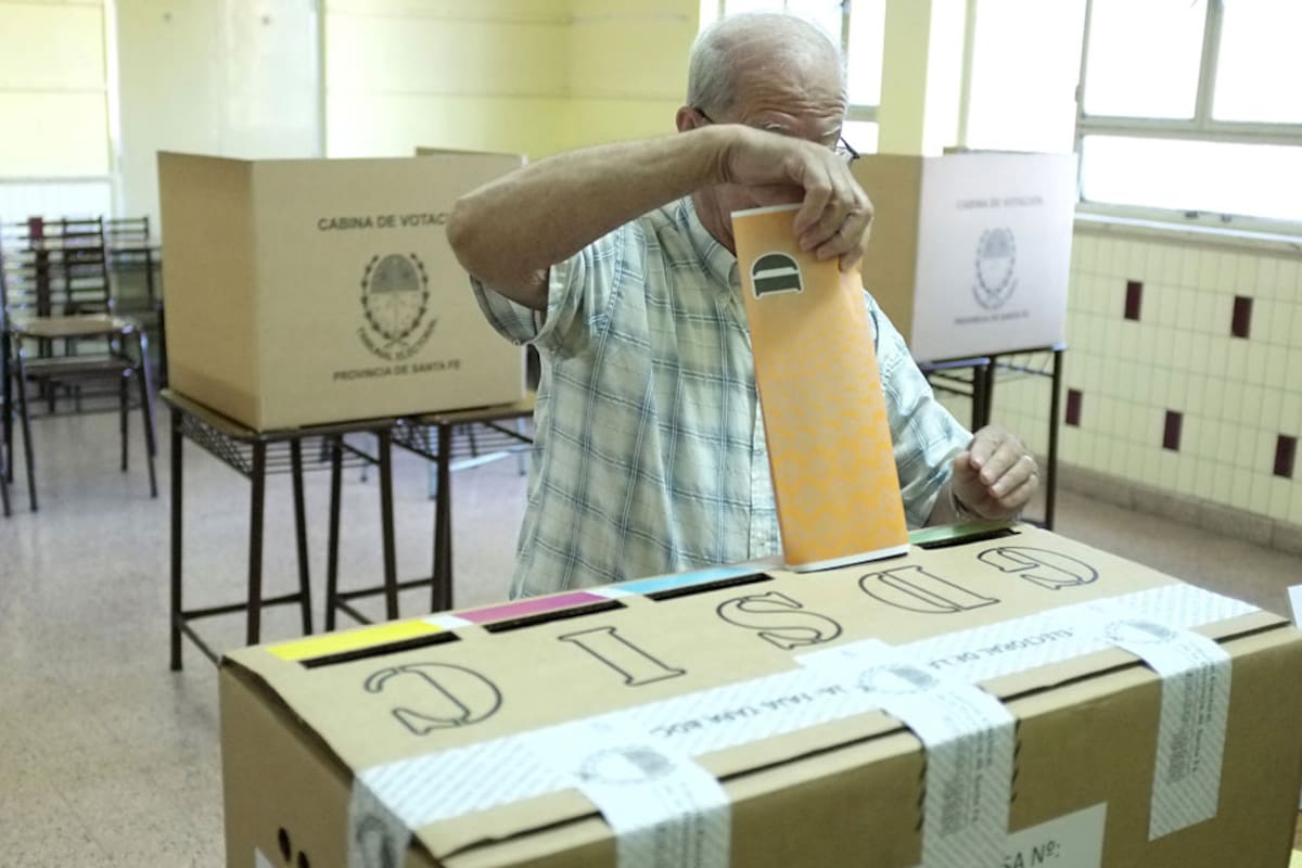 Se realizan las elecciones primarias en Santa Fe