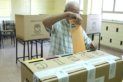Se realizan las elecciones primarias en Santa Fe