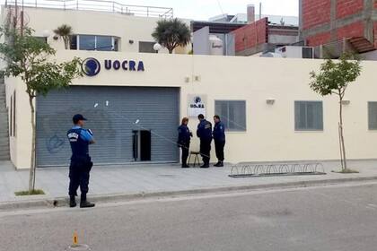 Se registraron seis impactos de bala en un local de Puerto Madryn