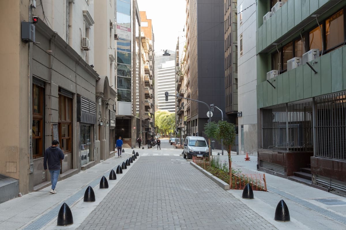 Se renovaron diez cuadras de Tucumán y 25 de Mayo