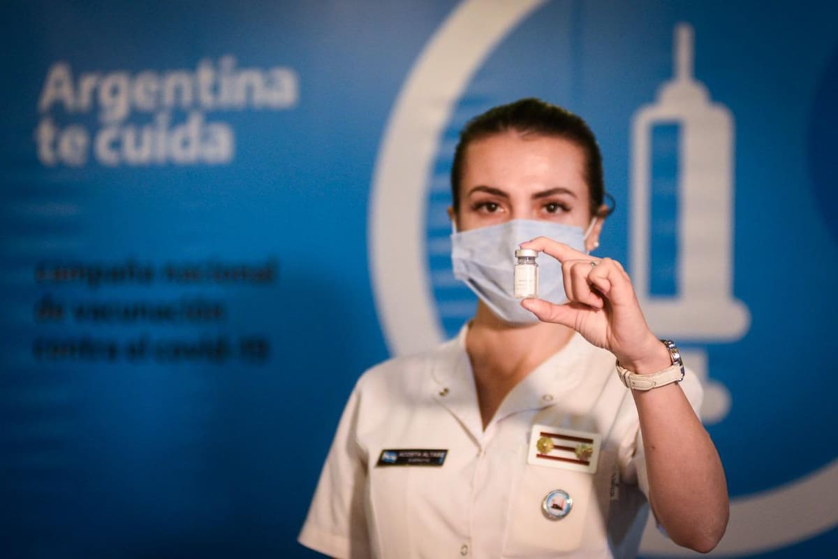 se reparten las vacunas fabricadas en la argentina