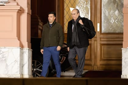Se retira el jefe de Gabinete, Guillermo Francos, de la Casa Rosada