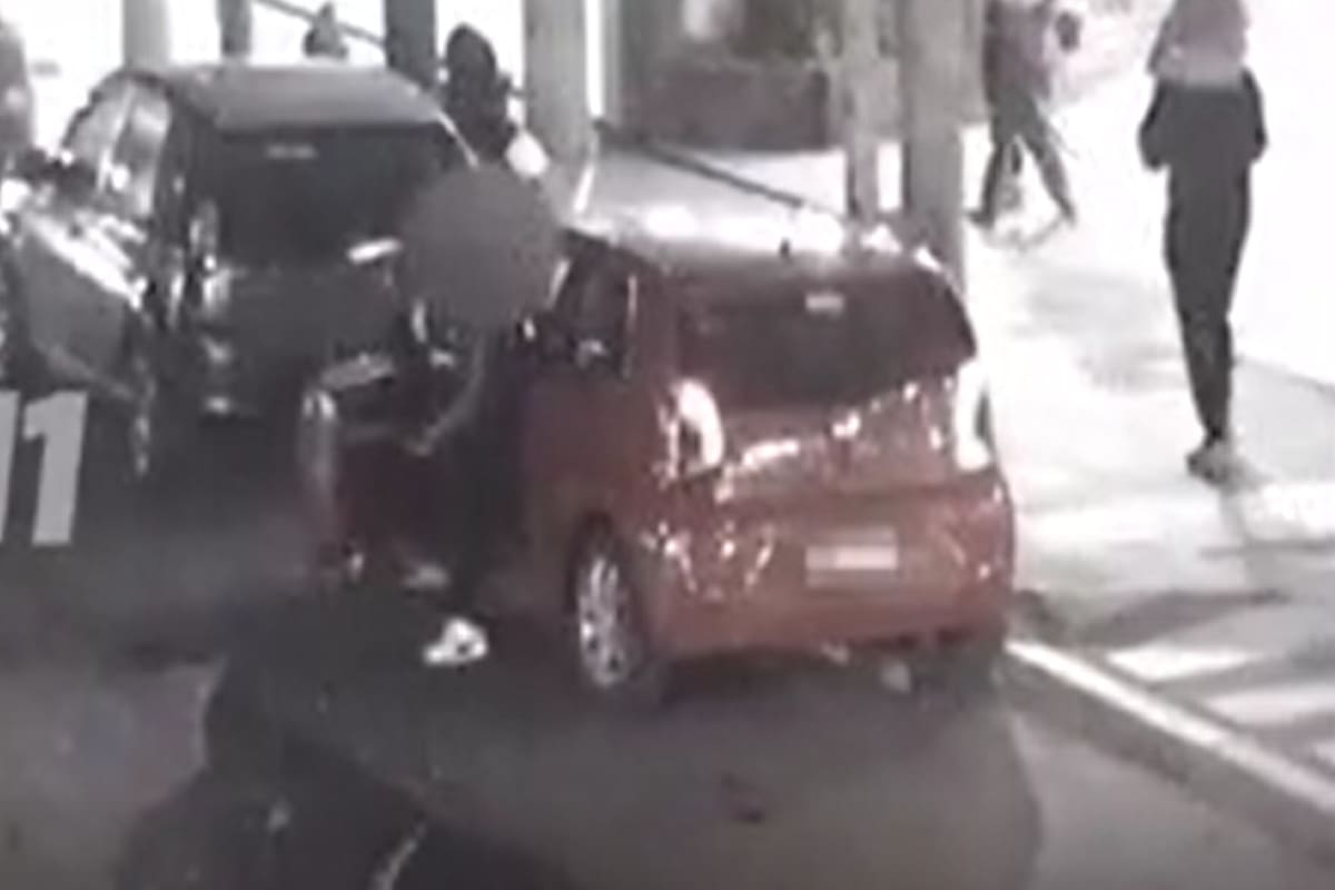 Se robó un auto con una nena de 4 años en su interior. Lo dejó estacionado y huyó
