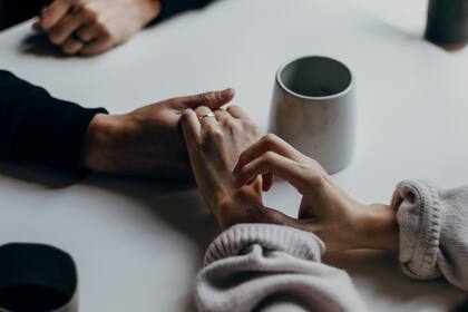 Se separaron y él tuvo un gesto que la dejó sin palabras (FOTO: PEXELS)