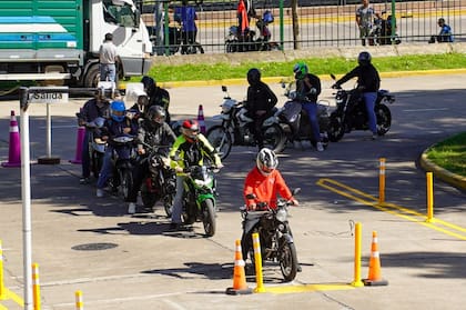 Se sumó una nueva pista en la ciudad para rendir el examen de conducción de motos: dónde está