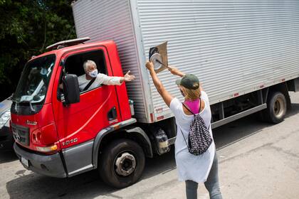 Los manifestantes en las calles de Búzios