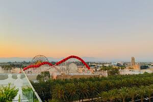 Se tomaron medidas de seguridad por un sismo en Disneyland Park, en Anaheim, California