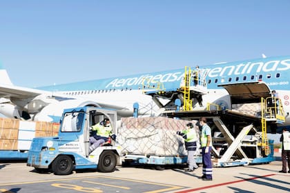 Se trata de 170.000 kits que el Gobierno utilizará para comprobar el nivel de circulación del coronavirus en la población