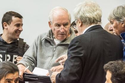 Se trata de Carlos Reinhart, dos veces condenado por delitos de lesa humanidad