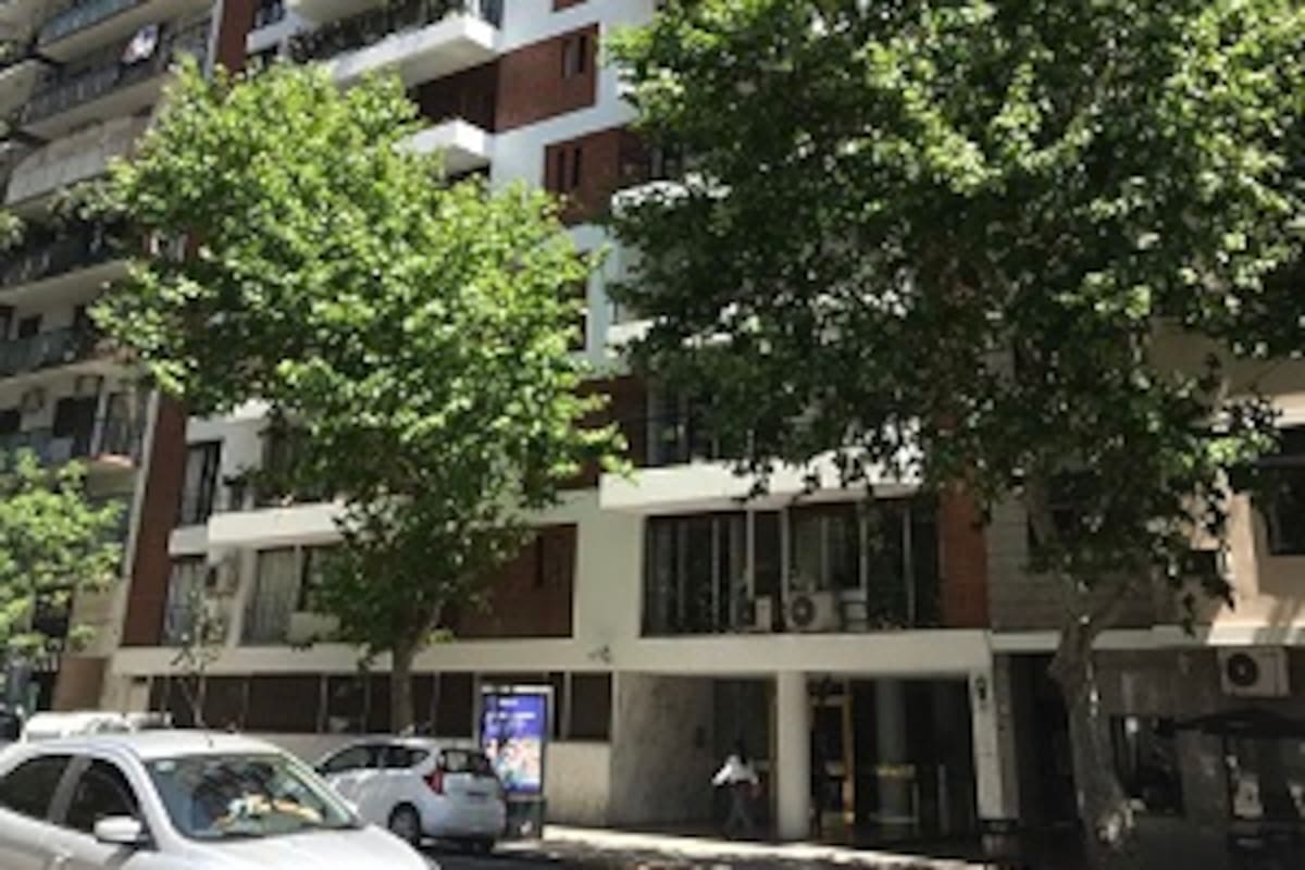 Se trata de propiedades sin herederos que se pueden conseguir a buenos precios, algunas en mejores condiciones que otras, y en barrios como Recoleta, Flores, Balvanera, Barrio Norte, Villa Urquiza y más
