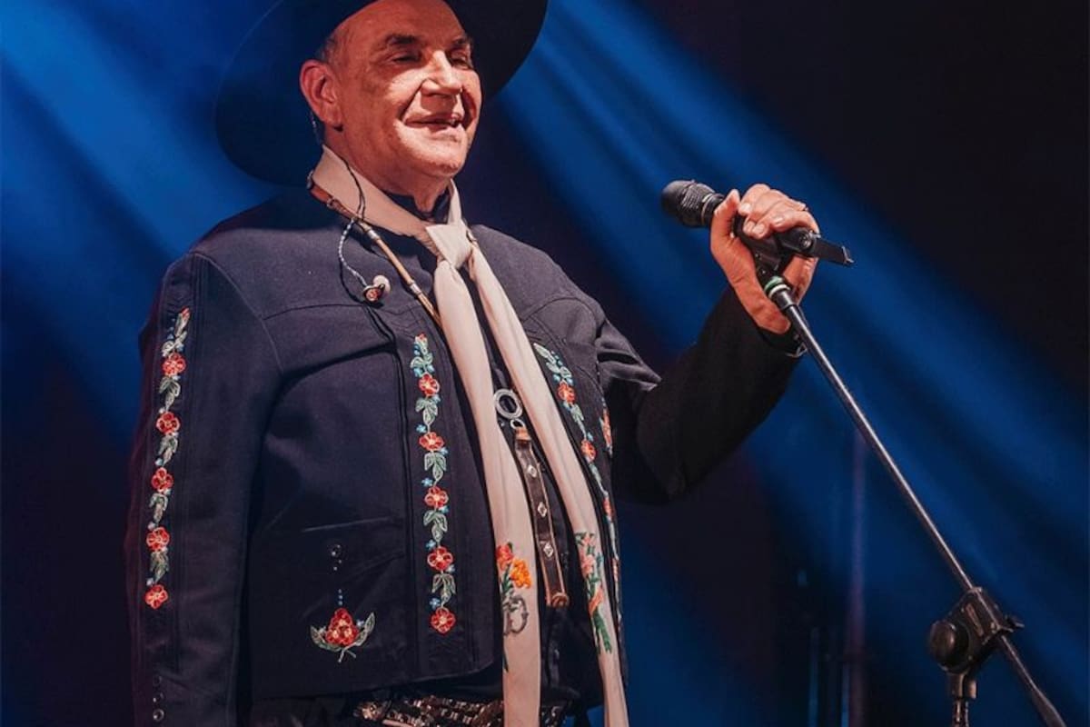 Se trata de un "Reconocimiento al Mérito Artístico"