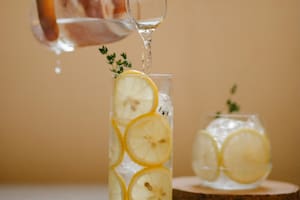 Se trata de una bebida saludable, pero que puede traer consecuencias para la salud bucal