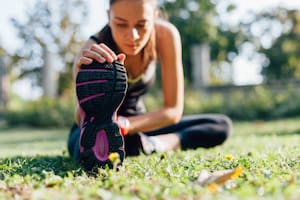 Se trata de una modalidad de ejercicio suave y relajada que ayuda a mantener la fuerza, la flexibilidad y el equilibrio