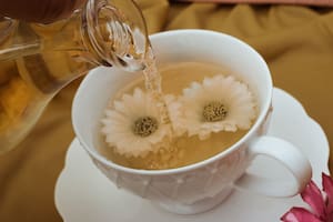 La infusión antiarrugas que todos deberían incorporar a la dieta después de los 40