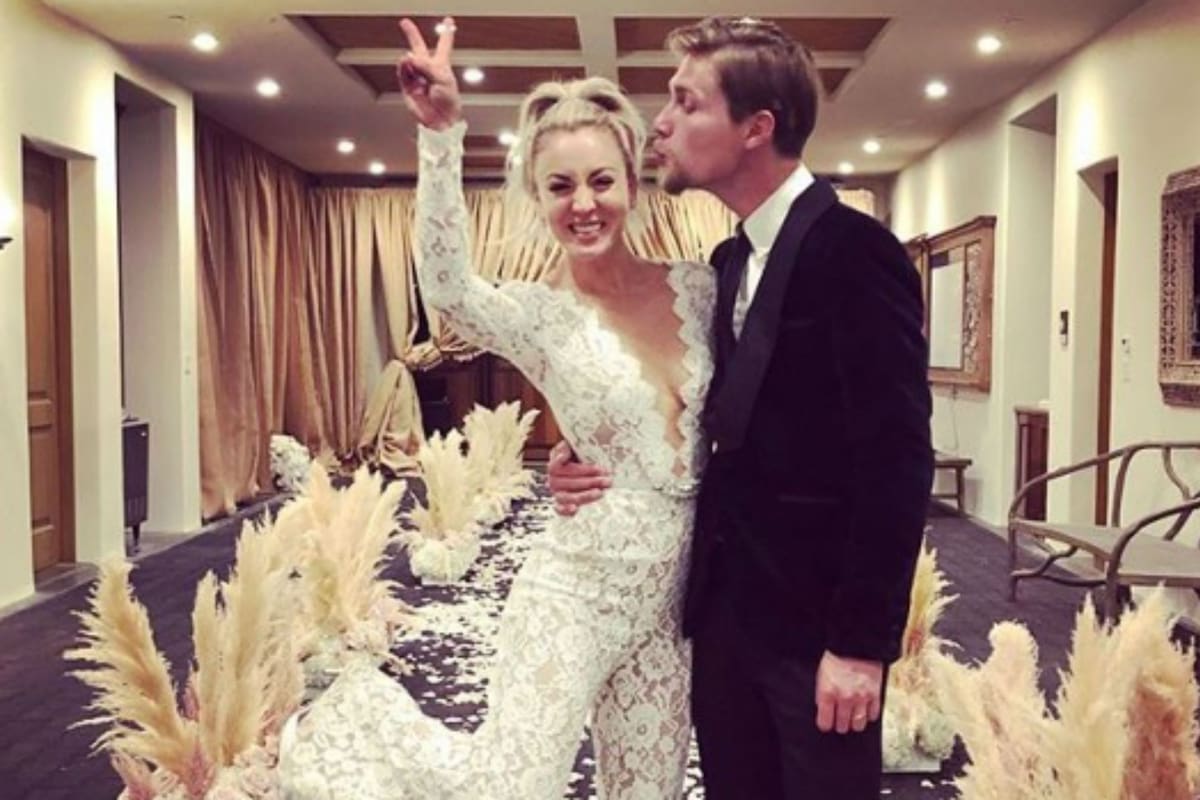 Se trata del segundo matrimonio para Cuoco, quien previamente estuvo casada con el tenista Ryan Sweeting