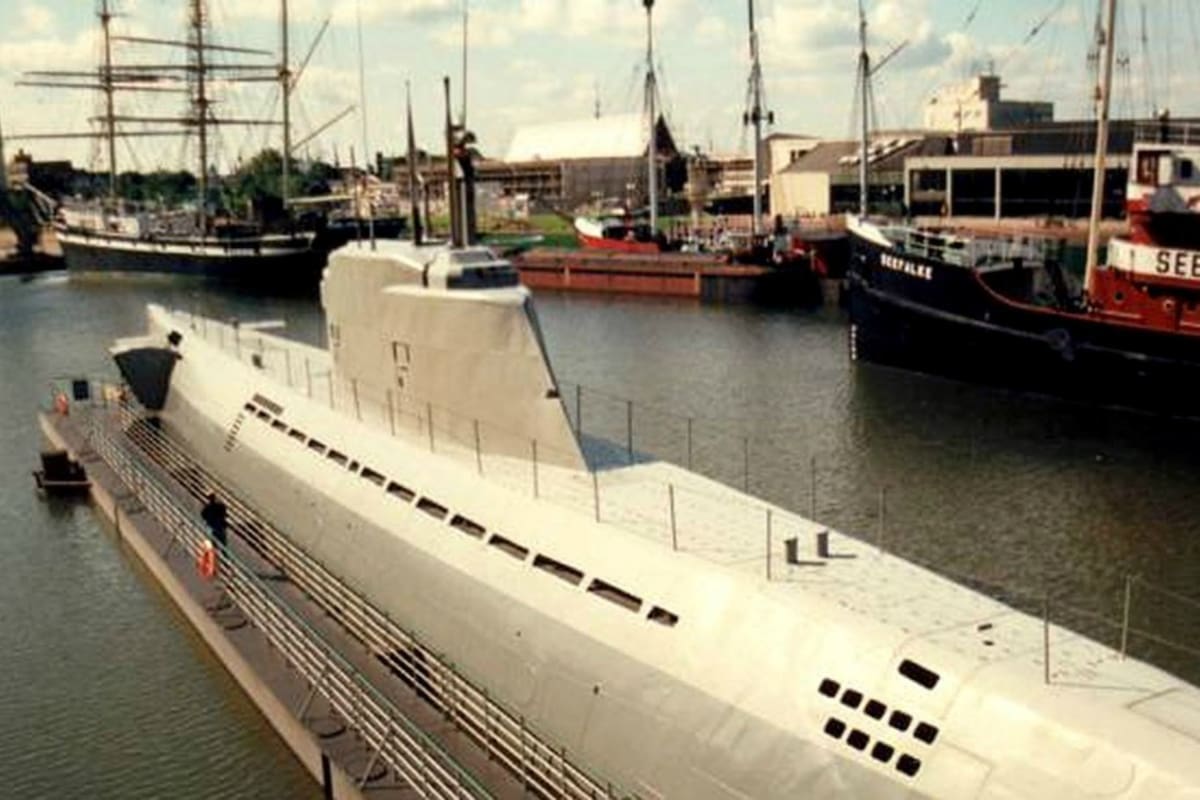 Se trata del submarino U-3523 tipo XXI, que fue hundido el 6 de mayo de 1945