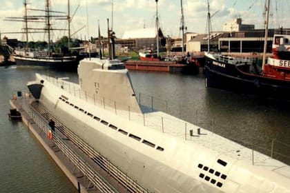 Se trata del submarino U-3523 tipo XXI, que fue hundido el 6 de mayo de 1945