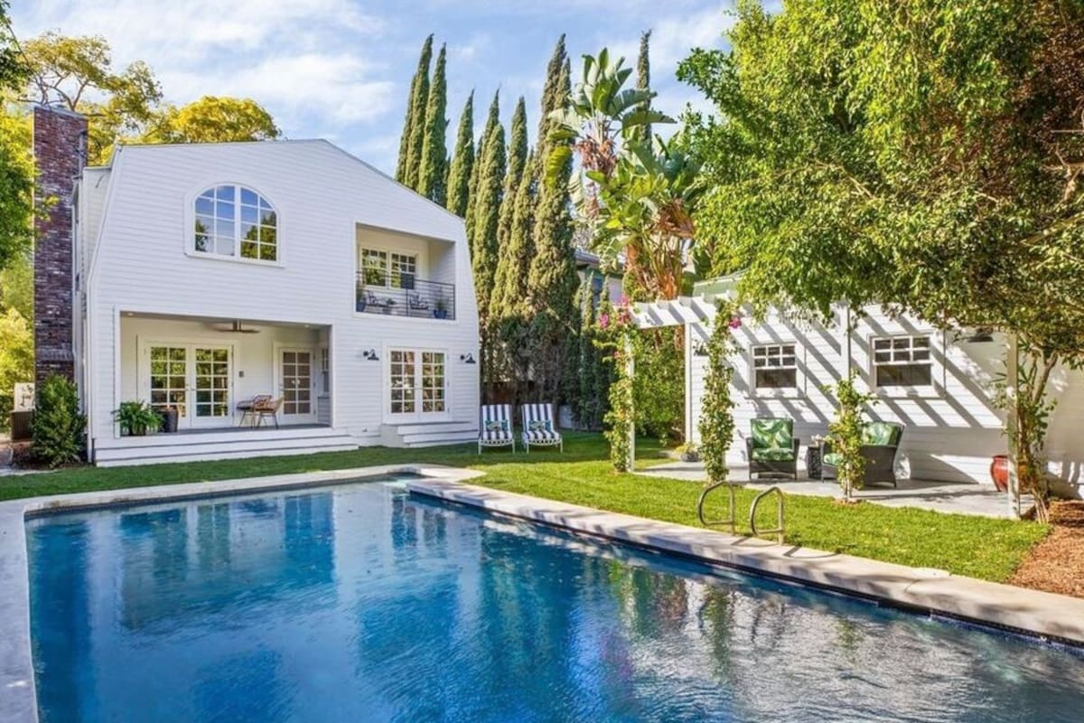 Se vende la casa de "Pesadilla en lo profundo de la noche" en Los Ángeles