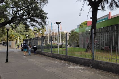 Se vendió por medio de una subasta pública el terreno del Portal Palermo donde funciona un Jumbo y un Easy, en Bullrich y Cerviño