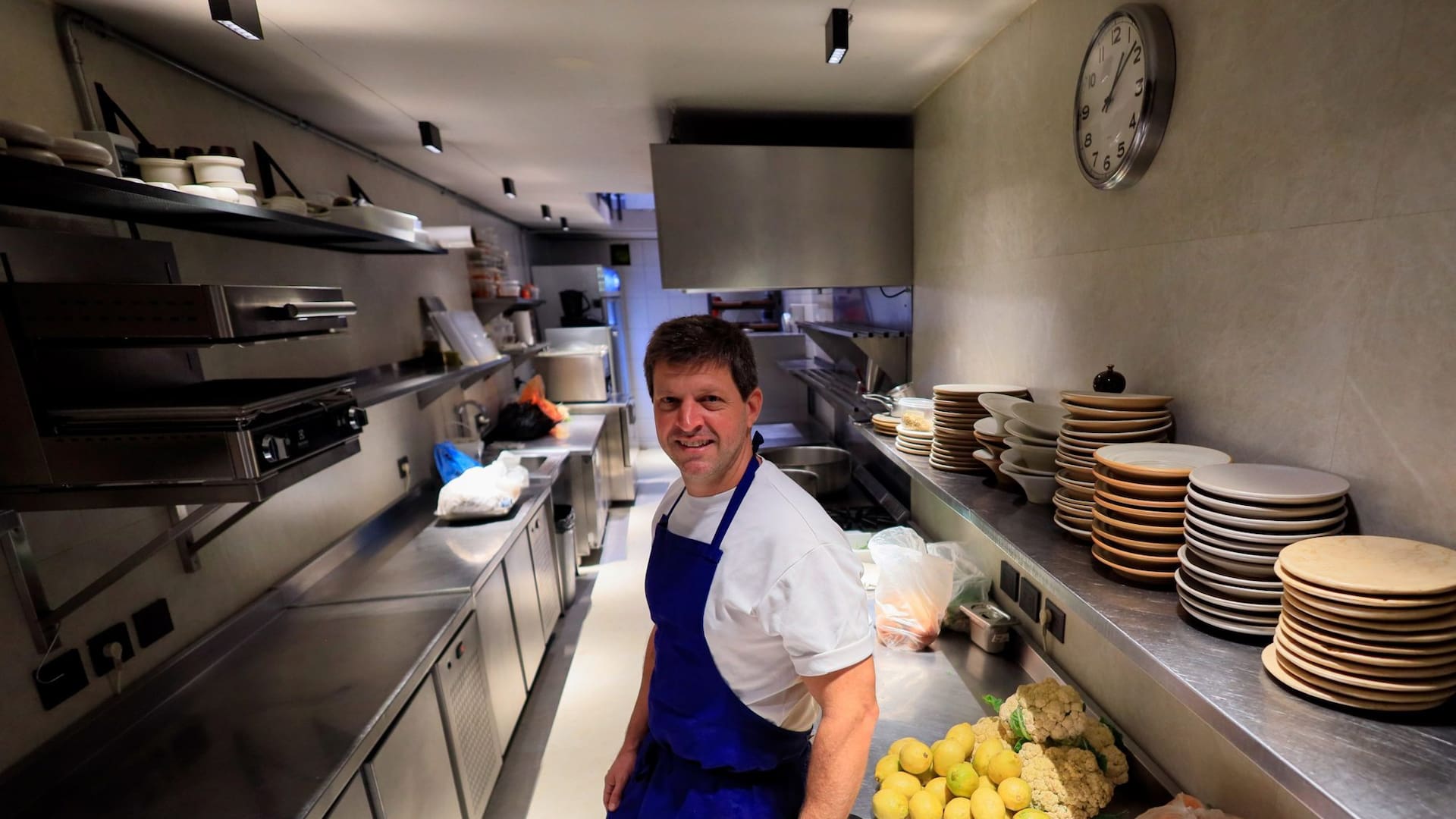 "Seamos felices, cocinemos", dice el chef Javier Rodríguez