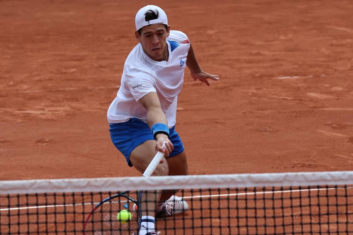 Sebastían Baez cayó, en cinco sets, en la segunda ronda de Roland Garros ante Sebastian Ofner