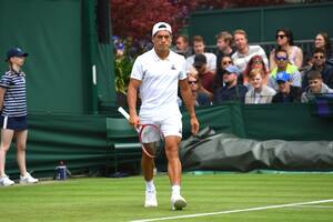 Sebastián Báez y un signo de impotencia frente a la superioridad de Goffin