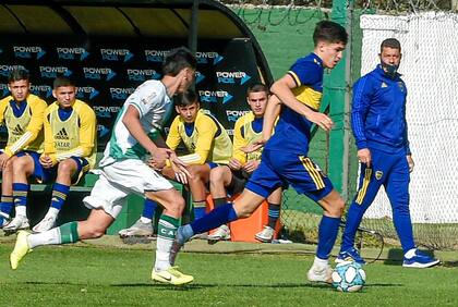 Sebastián Battaglia, DT de Boca, volverá a poner a los chicos de la Reserva