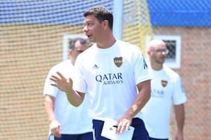 Sebastián Battaglia, entrenador de Boca, tendrá que armar un rompecabezas para jugar el lunes contra Aldosivi, en Mar del Plata.